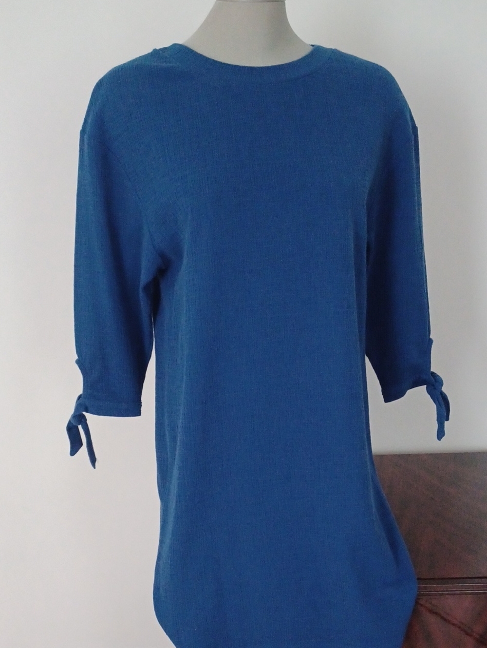 NWOT Blue Tie-Sleeve Women's DRESS